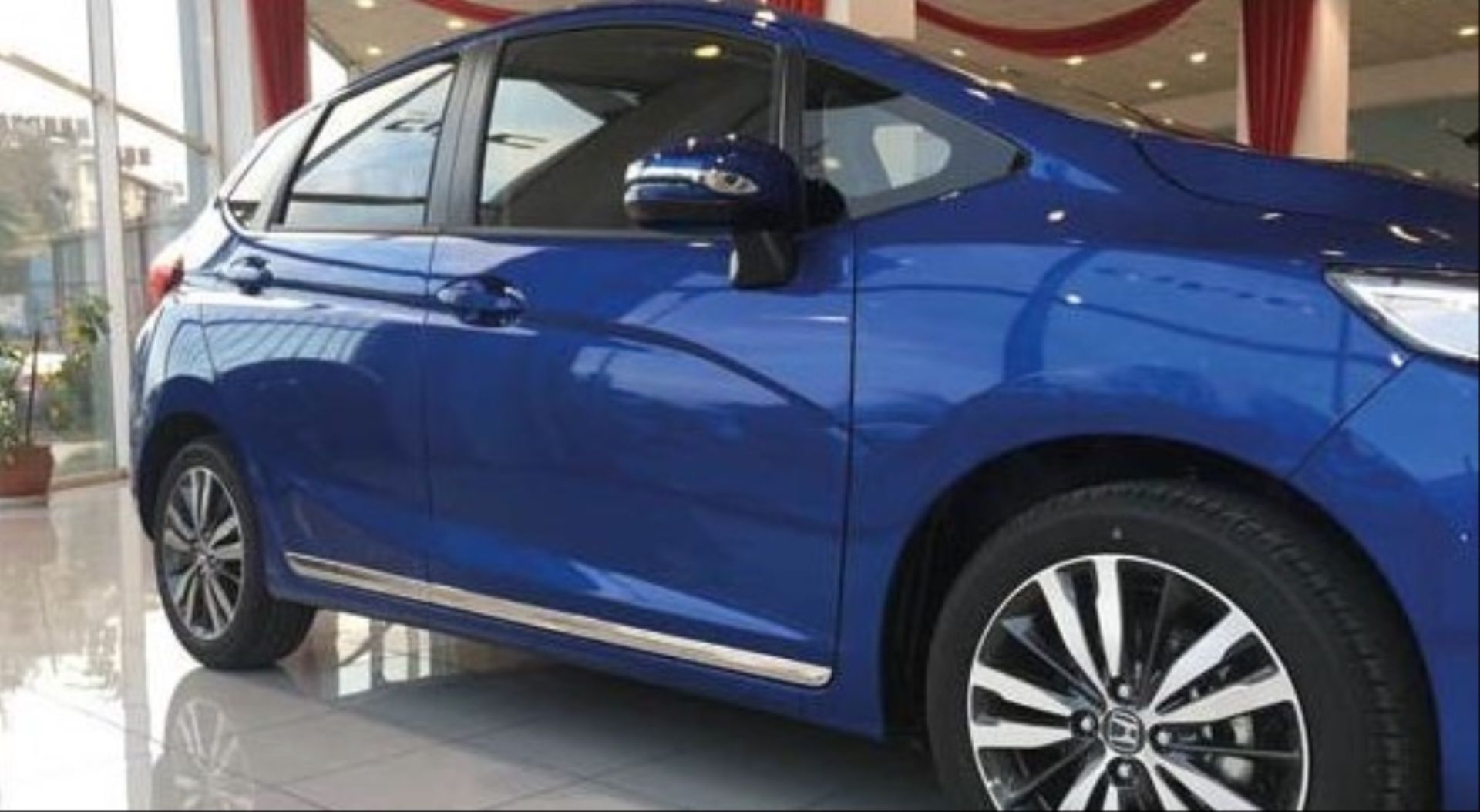 Honda Jazz Uyumlu 2015-2021 Kapı Çıtası Nikelaj