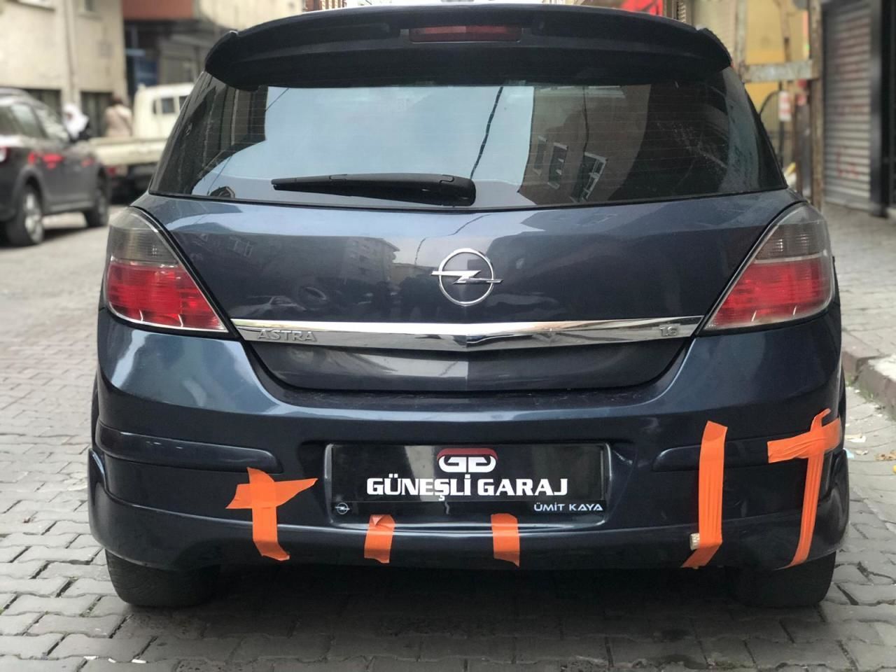 Opel Astra Uyumlu H Spoiler (Fiber)