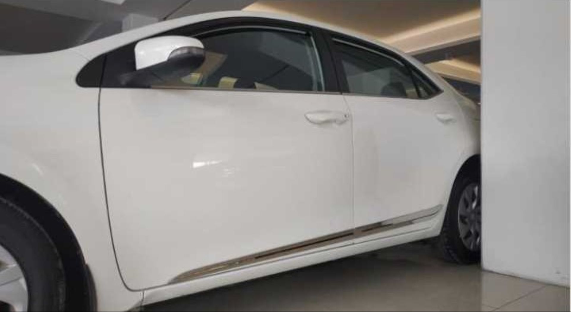 Toyota Corolla Uyumlu 2014-2018 Kapı Çıtası Nikelaj