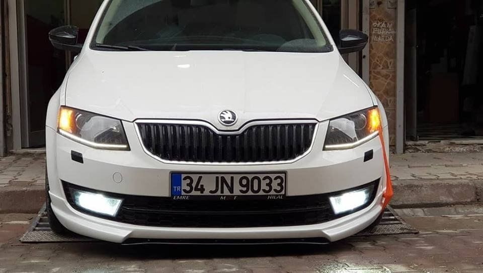 Skoda Octavia Uyumlu Rieger Ön Ek