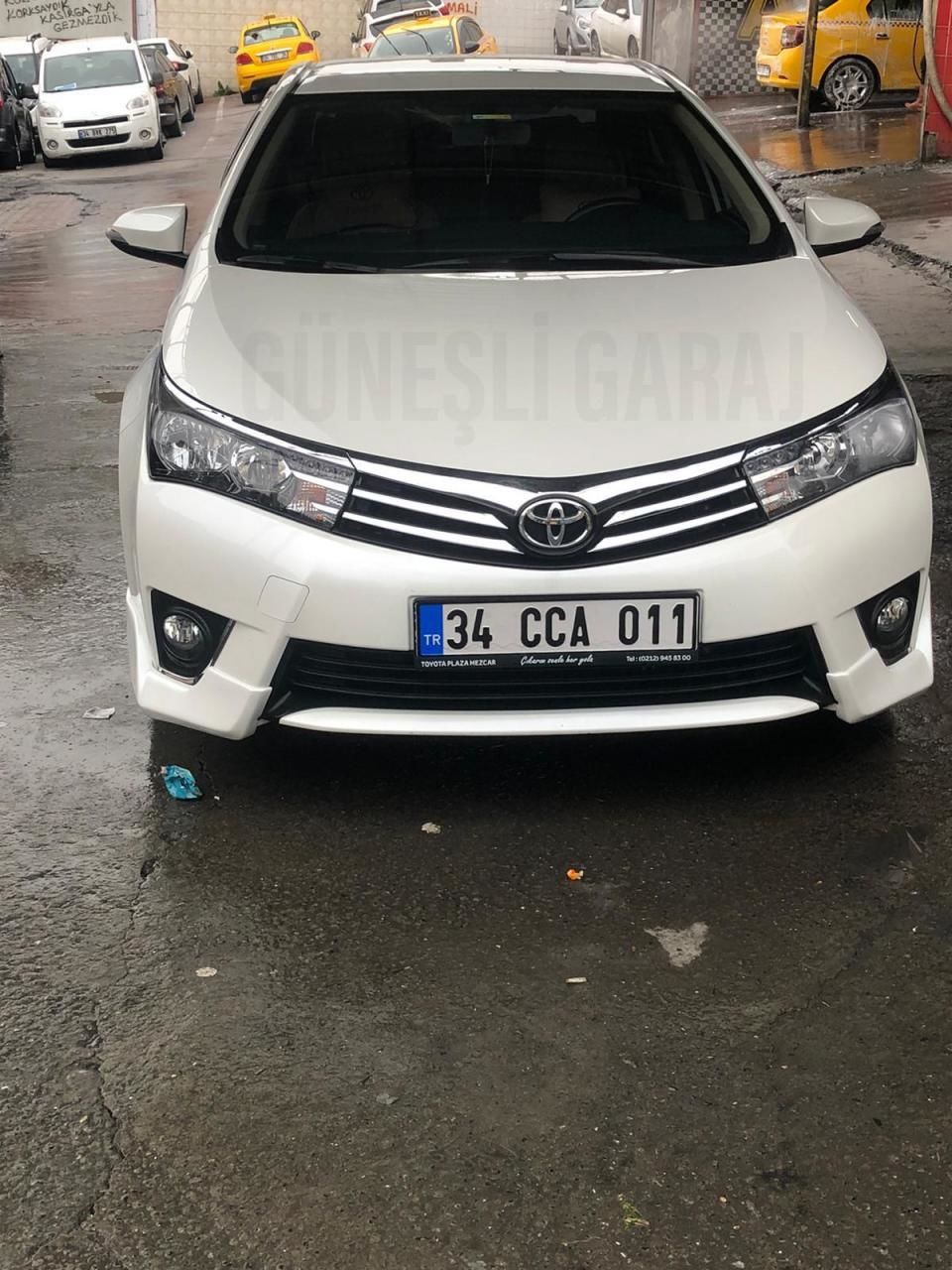 Toyota Corolla Uyumlu Ön Flap