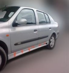 Renault Clio Uyumlu 2 Hatchback Yan Marşpiyel