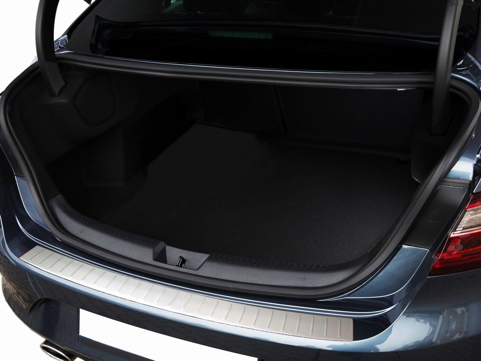 Renault Megane Uyumlu 4 Sedan Krom Arka Tampon Eşiği 2016 Üzeri