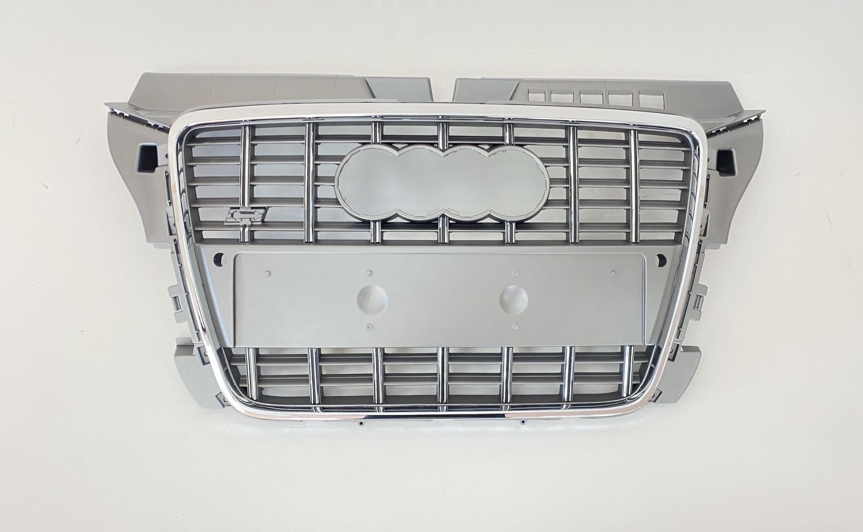 Audi A3 Uyumlu 2008-2012 Panjur S3 Gri/Krom Çerçeve