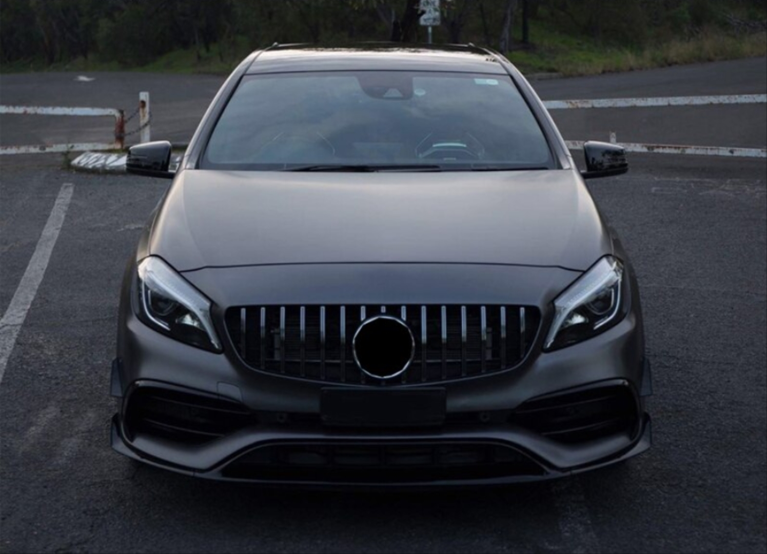 Mercedes W176 Uyumlu (2016-2018) A Serisi Panjur Gtr - Siyah
