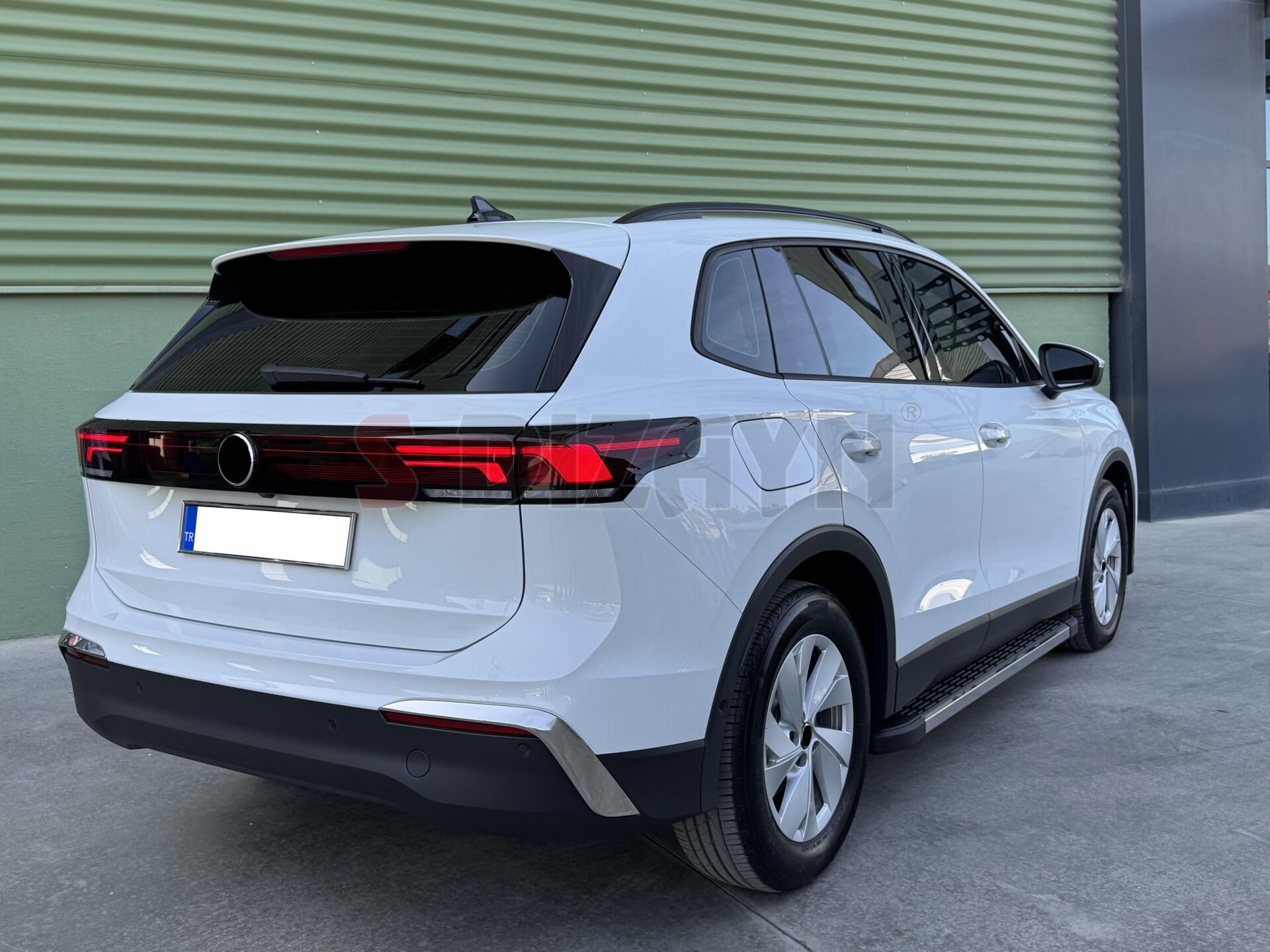 S-Dizayn Volkswagen Tiguan Krom Arka Tampon Difüzör Çıtası OEM Still 2 Prç. 2024 Üzeri A+ Kalite