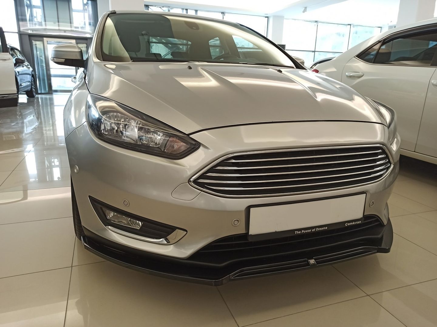 Ford Focus Uyumlu 2014-2018 Ön Lıp Hatchback/Sedan