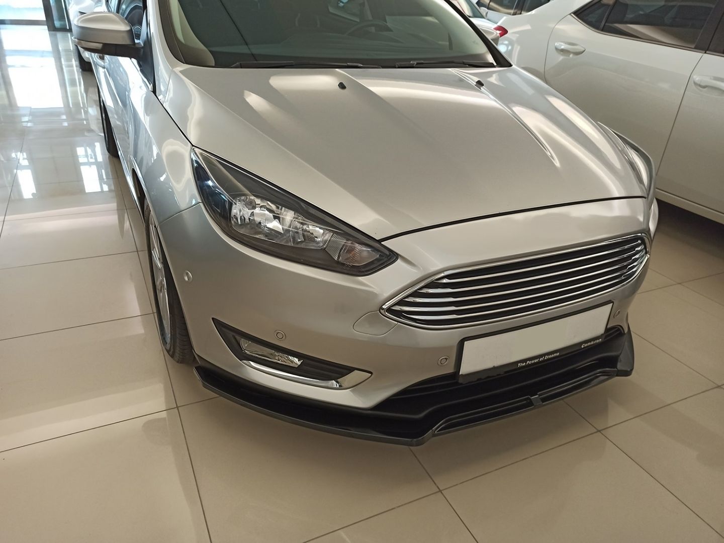 Ford Focus Uyumlu 2014-2018 Ön Lıp Hatchback/Sedan