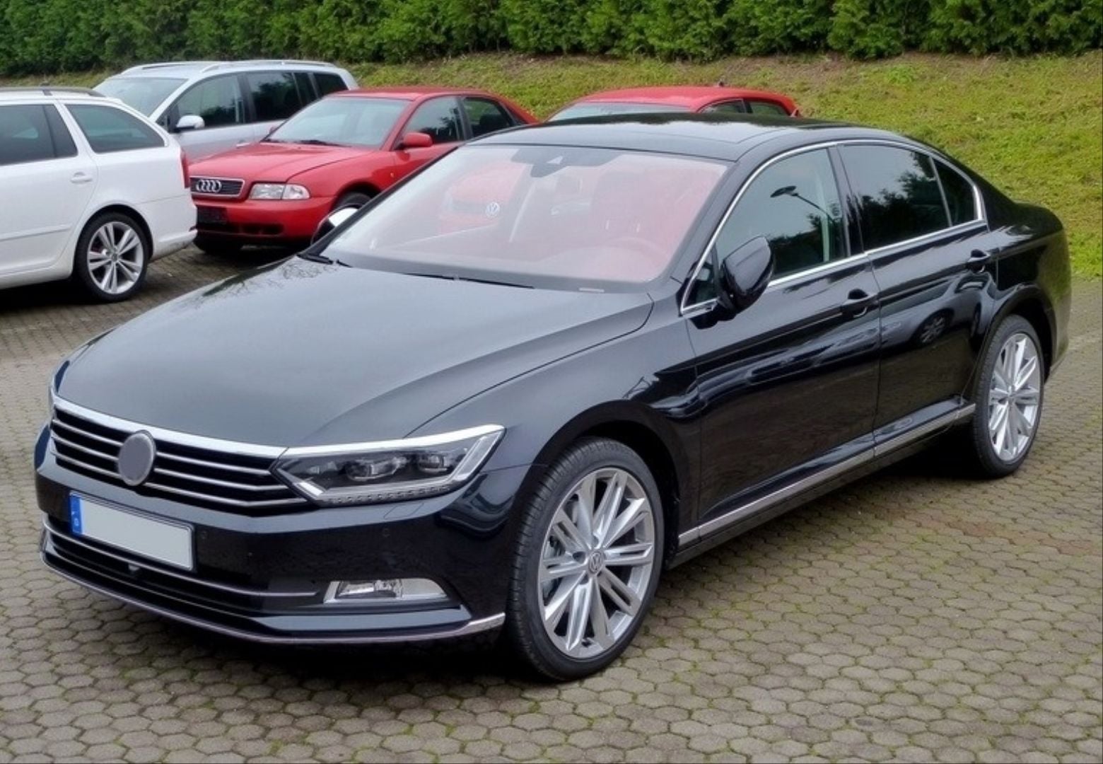 Volkswagen Passat Uyumlu B8 2015-2018 Highline LED Far (Sıngle U)