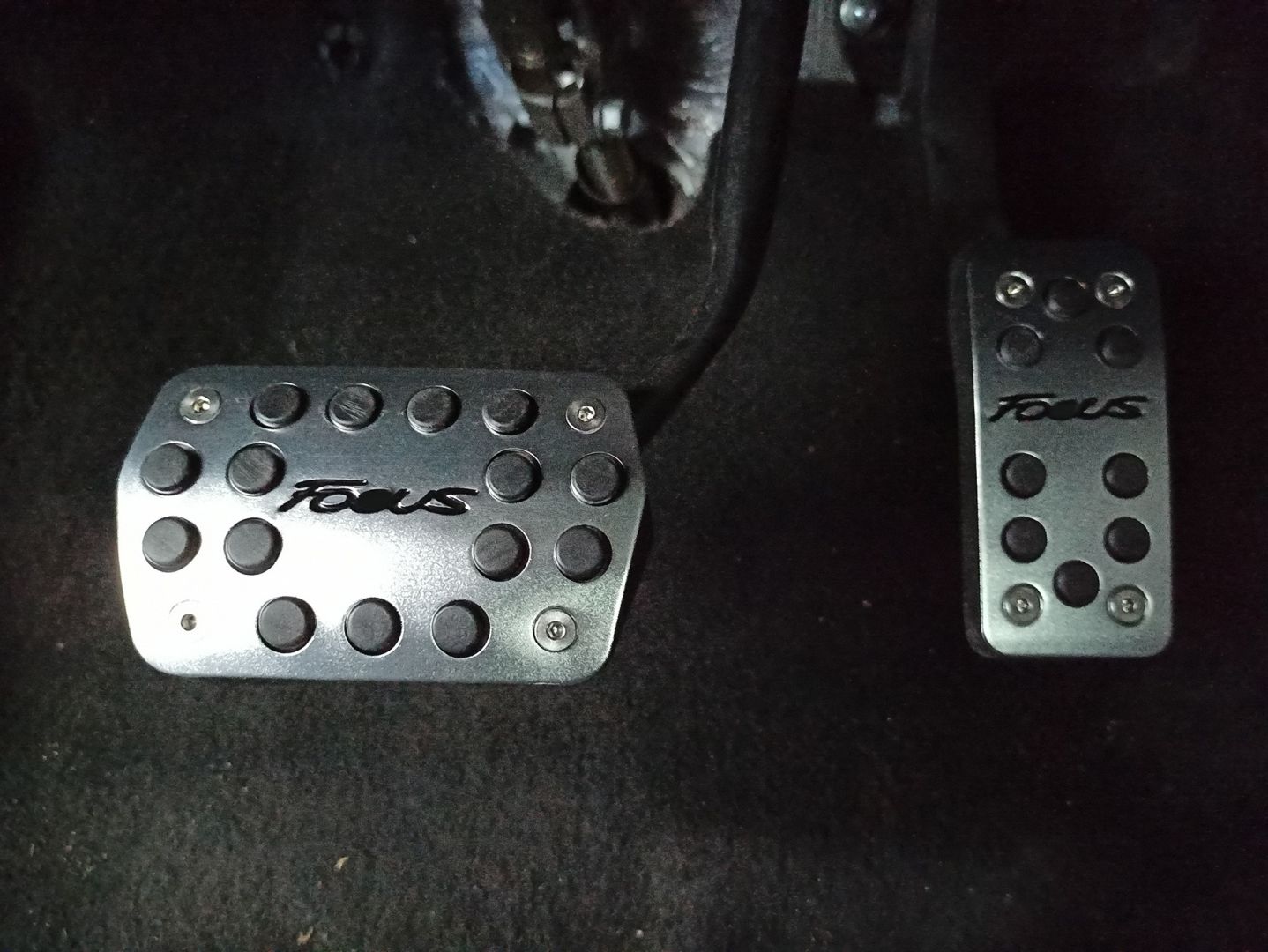 Ford Focus Uyumlu 2010-2019 Pedal Seti Siyah Yazılı Otomatik