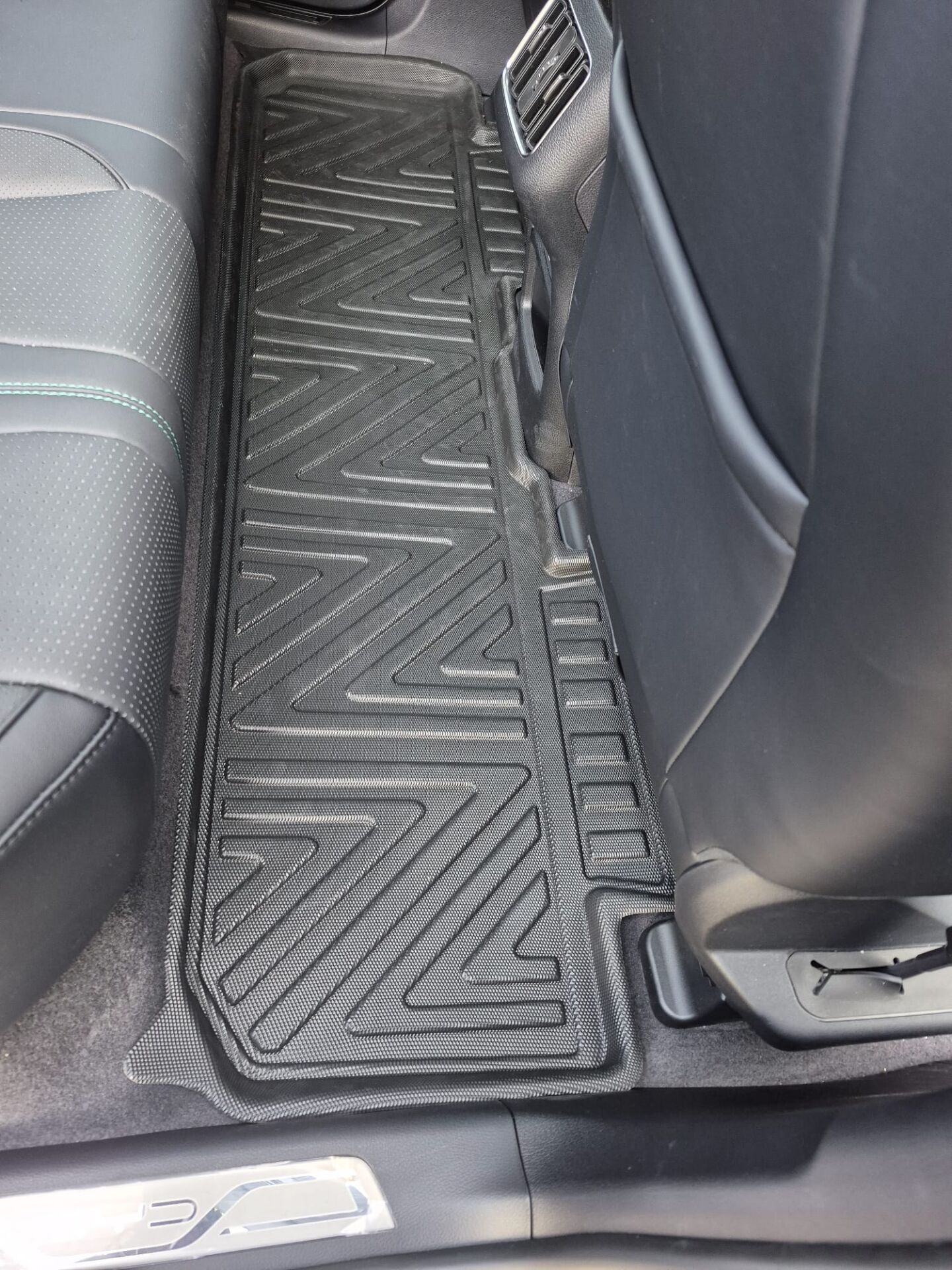 Byd Seal U DM-i 2023 ve Sonrası Premium Seri Araca Özel 3D Havuzlu Oto Paspas