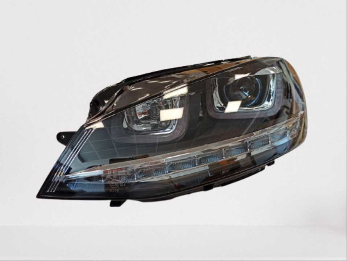 Volkswagen Golf Uyumlu 7 U LED Far Silver Haraketli Sinyal -(Uzun Kısa LED Aydınlatmalar Farın İçinde)