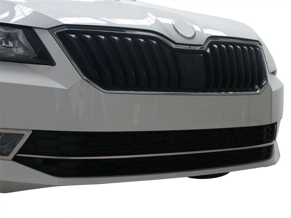 Skoda Super Uyumlu B8 Ön Tampon Çıtası Krom 2015 Ve Sonrası