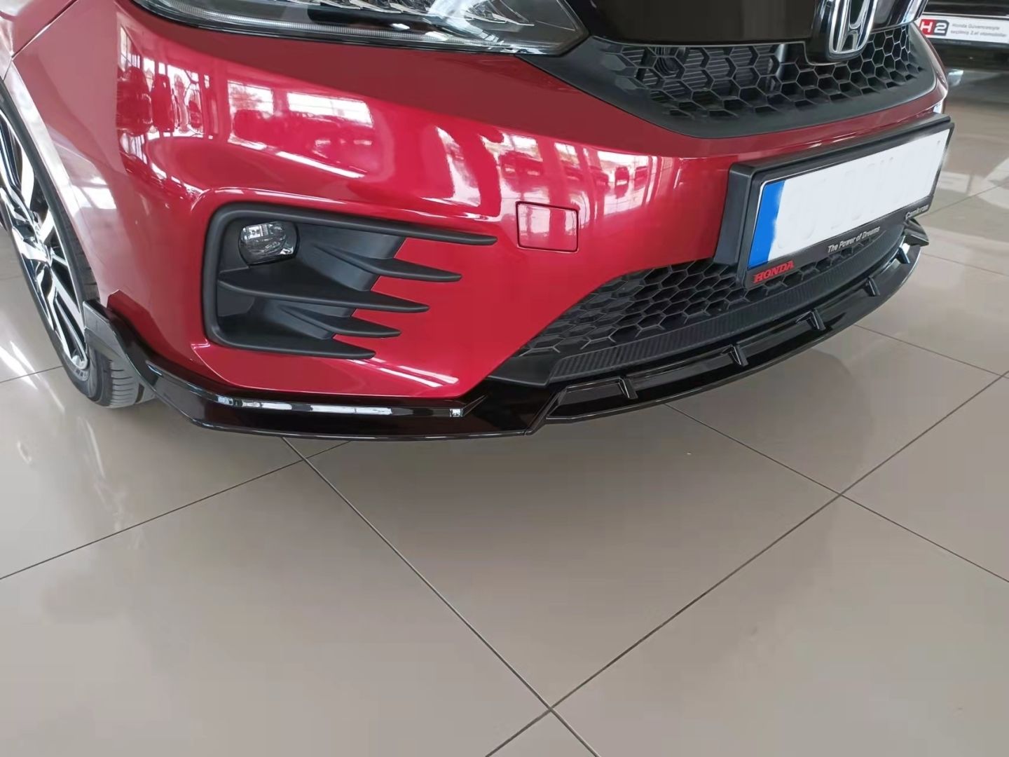 City 2020+ Uyumlu Rs Ön Lip Piano Black (Parlak Siyah)
