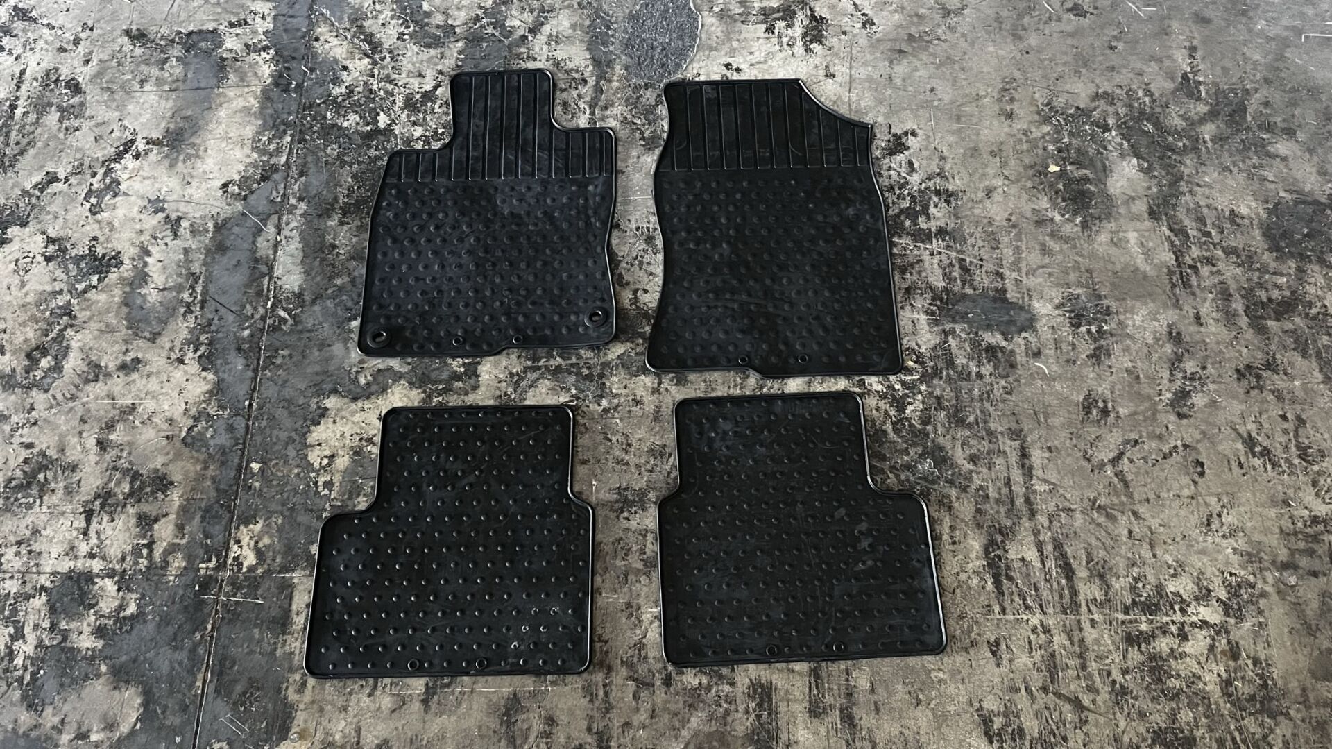 Kauçuk Paspas Uyumlu