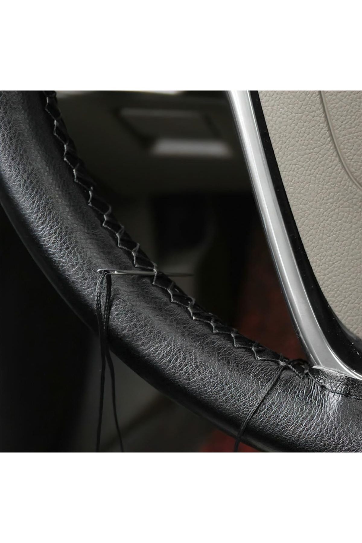 Opel Astra J 09-15 Siyah Dikmeli Hakiki Deri Direksiyon Kılıfı