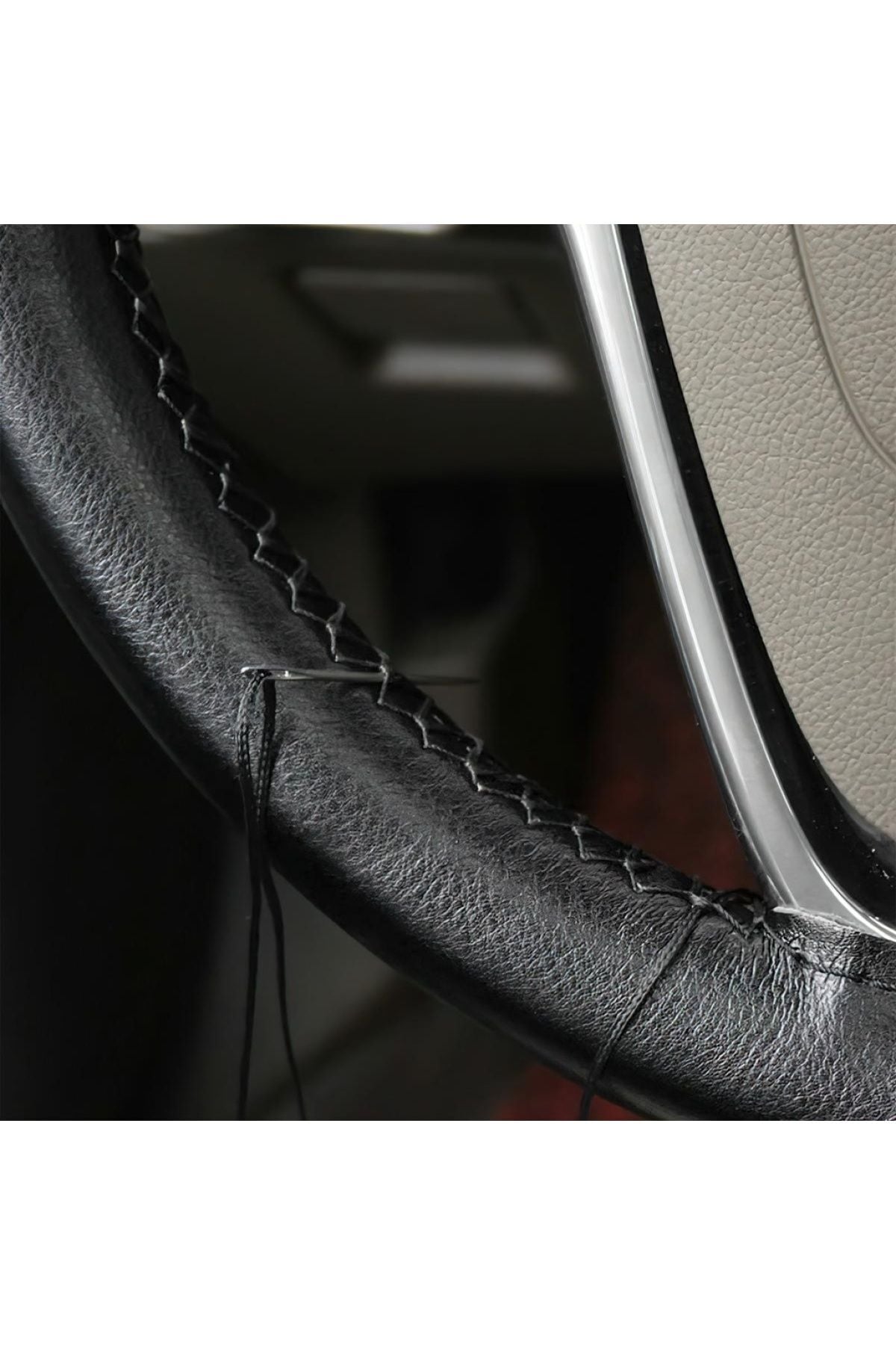 Aston Martin Vantage Uyumlu Direksiyon Kılıfı Siyah Dikmeli Deri Dikişli