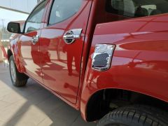 İsuzu D-Max Uyumlu 2012-2017 Kapı Kolu İç Kaplaması Nikelaj