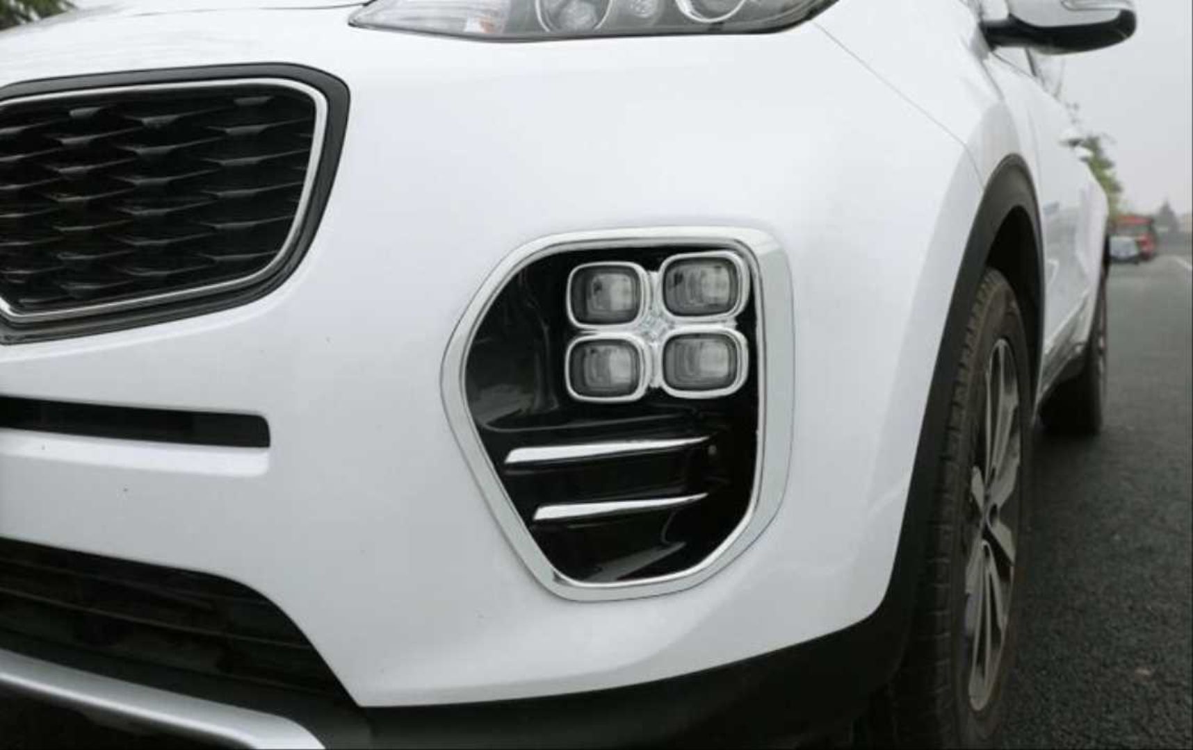 Kia Sportage Uyumlu 2016-2019 Ön Sis Kaplaması Büyük Model Nikelaj