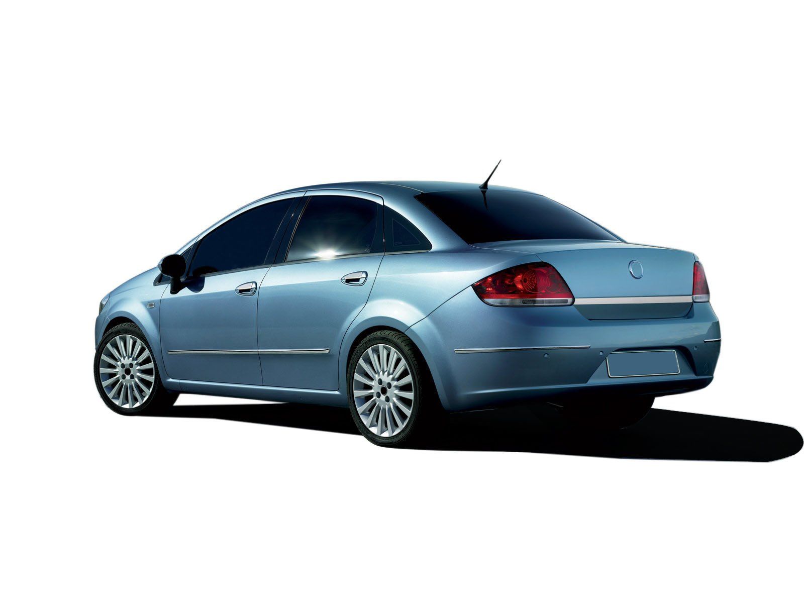 Fiat Linea Uyumlu Krom Bagaj Çıtası 2011-2012 (Deliksiz)