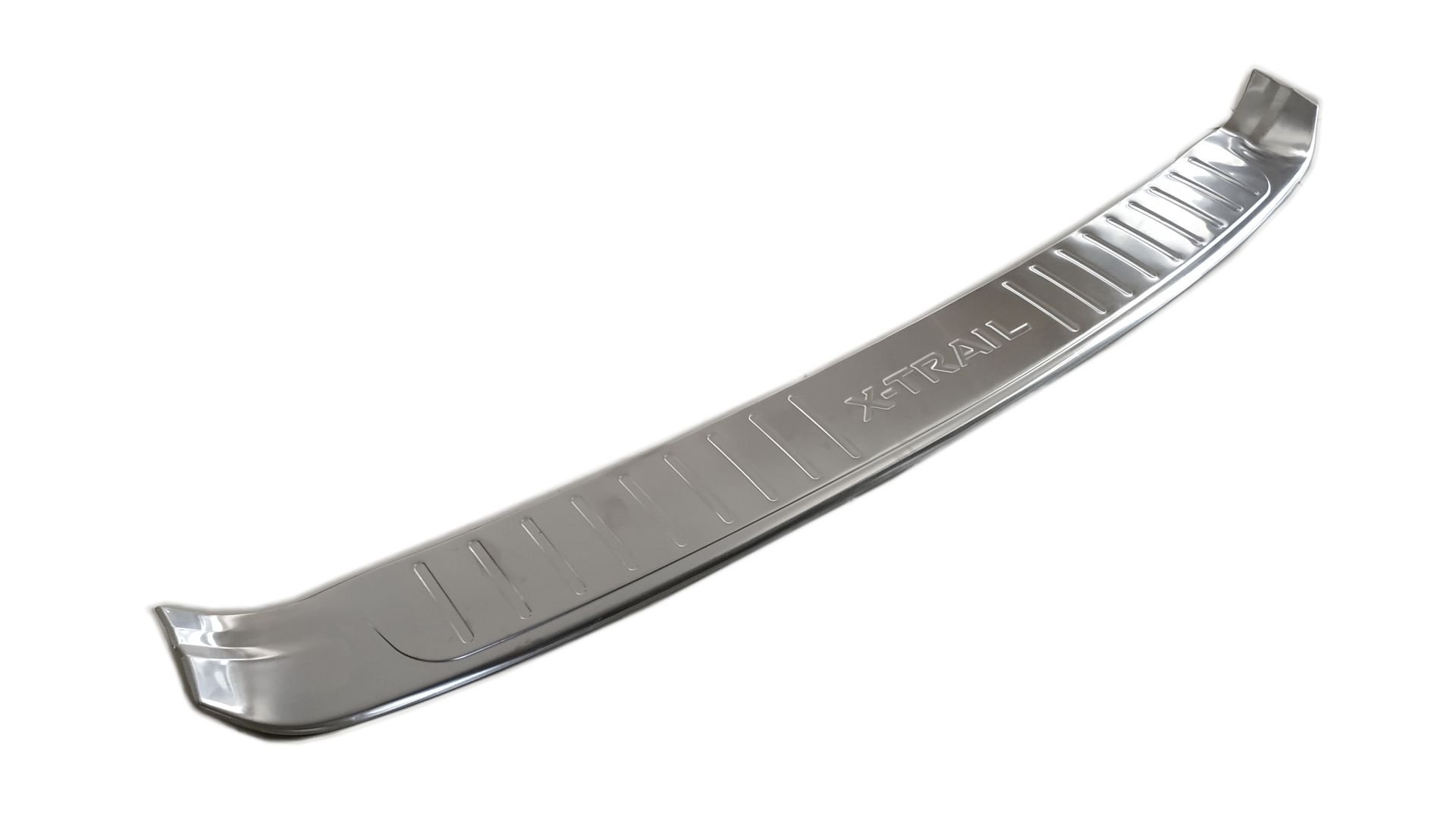 Nissan X-Trail Uyumlu 2014-2017 Arka Tampon Üst Koruması Krom