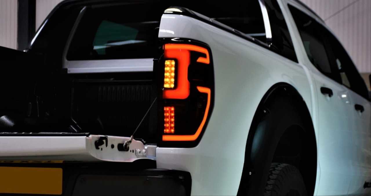 Ford Ranger Uyumlu LED Smoke Stop 2012-2020 T6 T7 T8