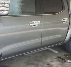 Nissan Navara Uyumlu Np300 (2015-2020) İç Kapı Kolu Krom