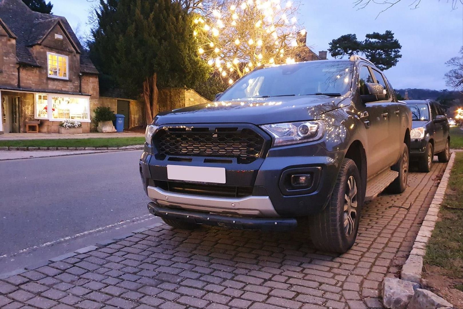 Ford Ranger Uyumlu T8 2019+ Petek Panjur