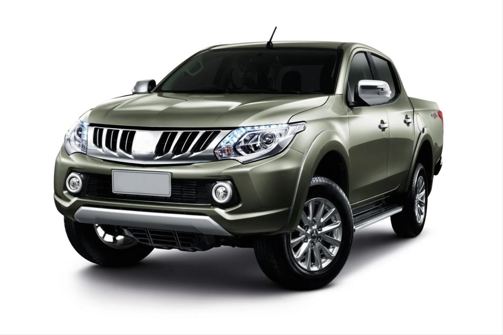 Mitsubishi L200 Uyumlu 2015-2018 Çamurluk Kabartma (Dodık)