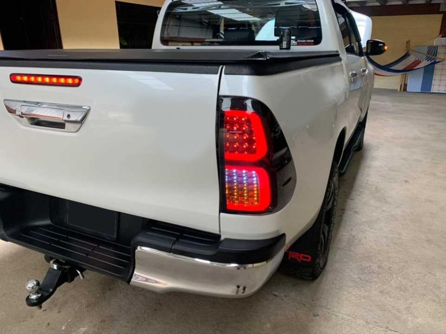 Toyota Hilux Uyumlu Revo 2016+ LED Stop Smoke