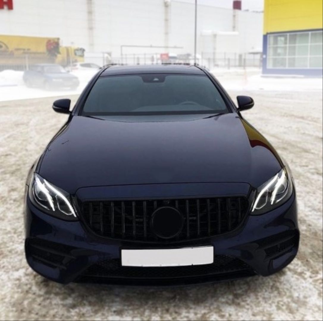 Mercedes W212 Uyumlu 2009-2012 E Serisi Gtr Panjur - Siyah