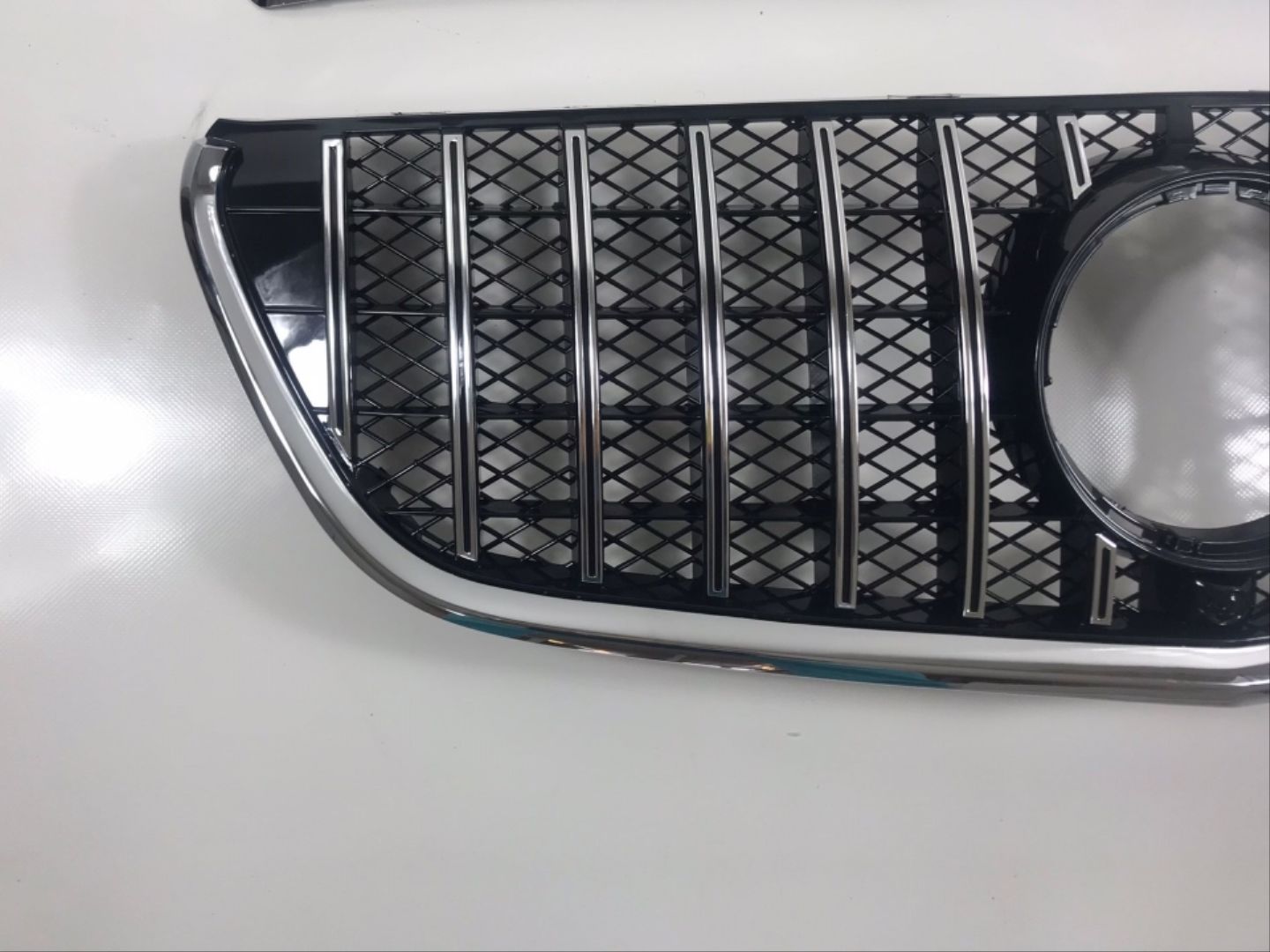 Mercedes W447 Uyumlu 2014-2020 Vito Gtr Panjur - Telli Versiyon (Mesh Style) Kampanya