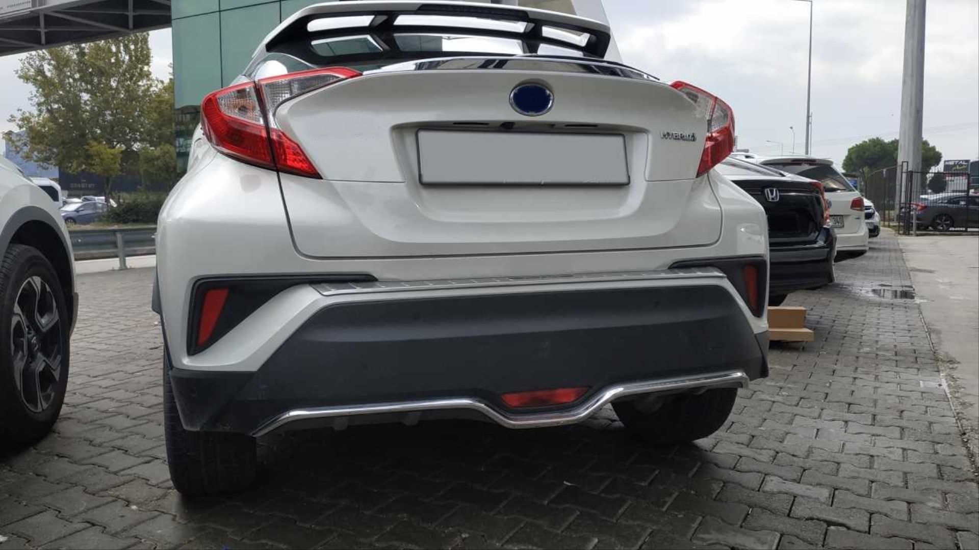 Toyota C-Hr Uyumlu 2016-2019 Arka Tampon Alt Çıtası Nikelaj