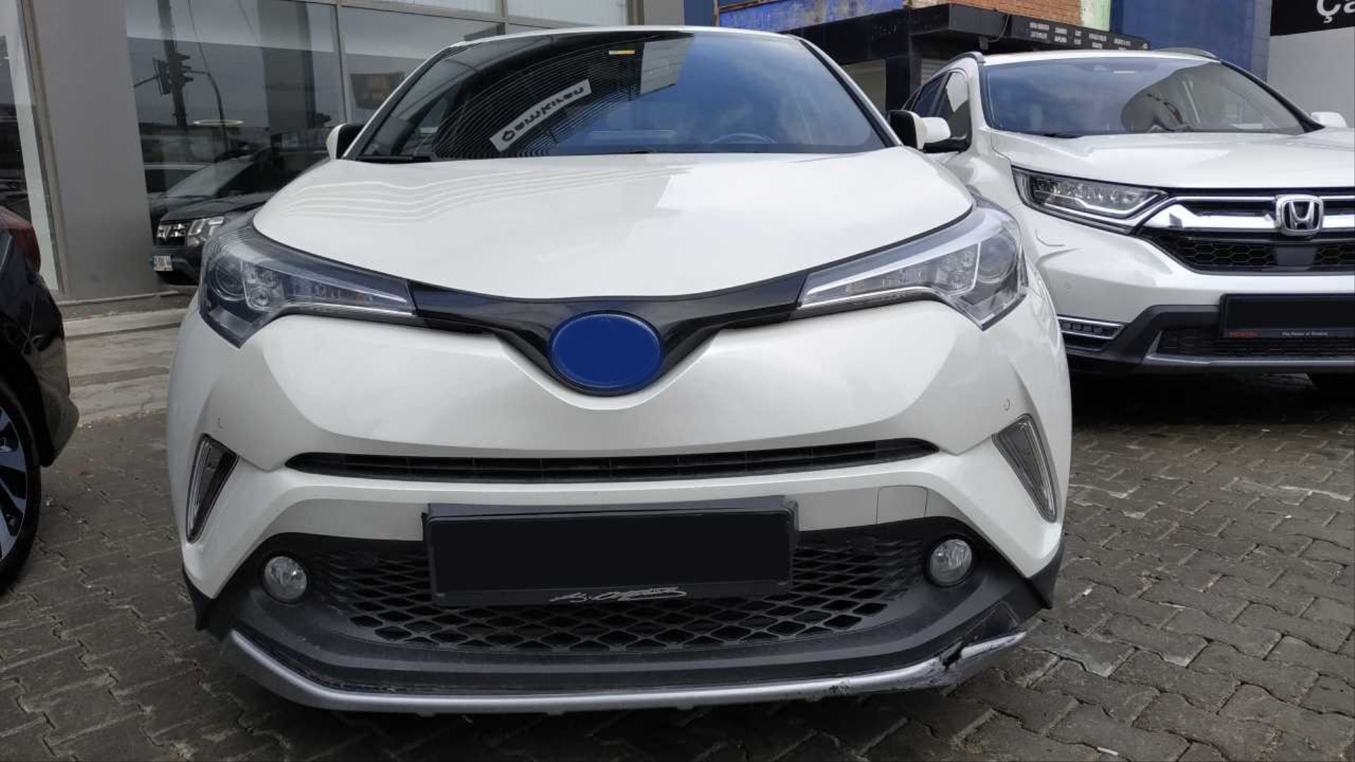 Toyota C-Hr Uyumlu 2016-2019 Ön Sis Kaplaması Nikelaj