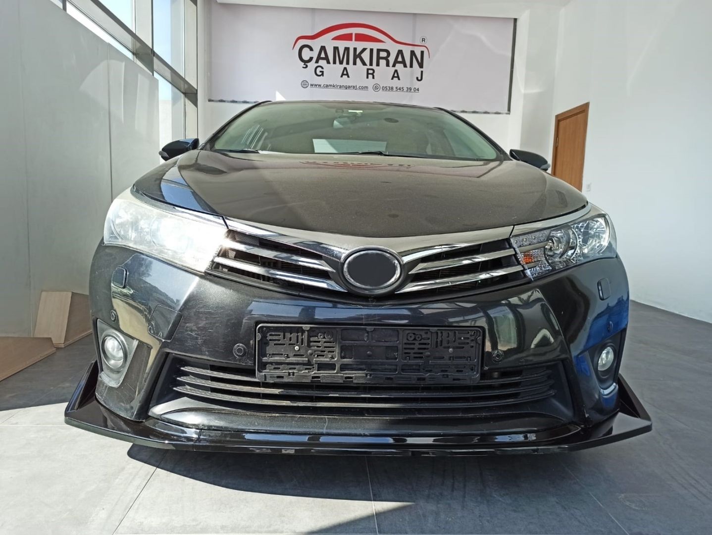 Toyota Corolla Uyumlu 2013-2016 Ön Lıp