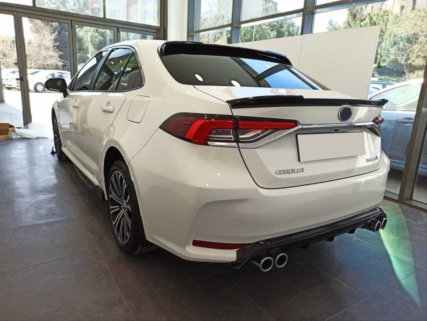 Toyota Corolla Uyumlu 2019+ Difüzör
