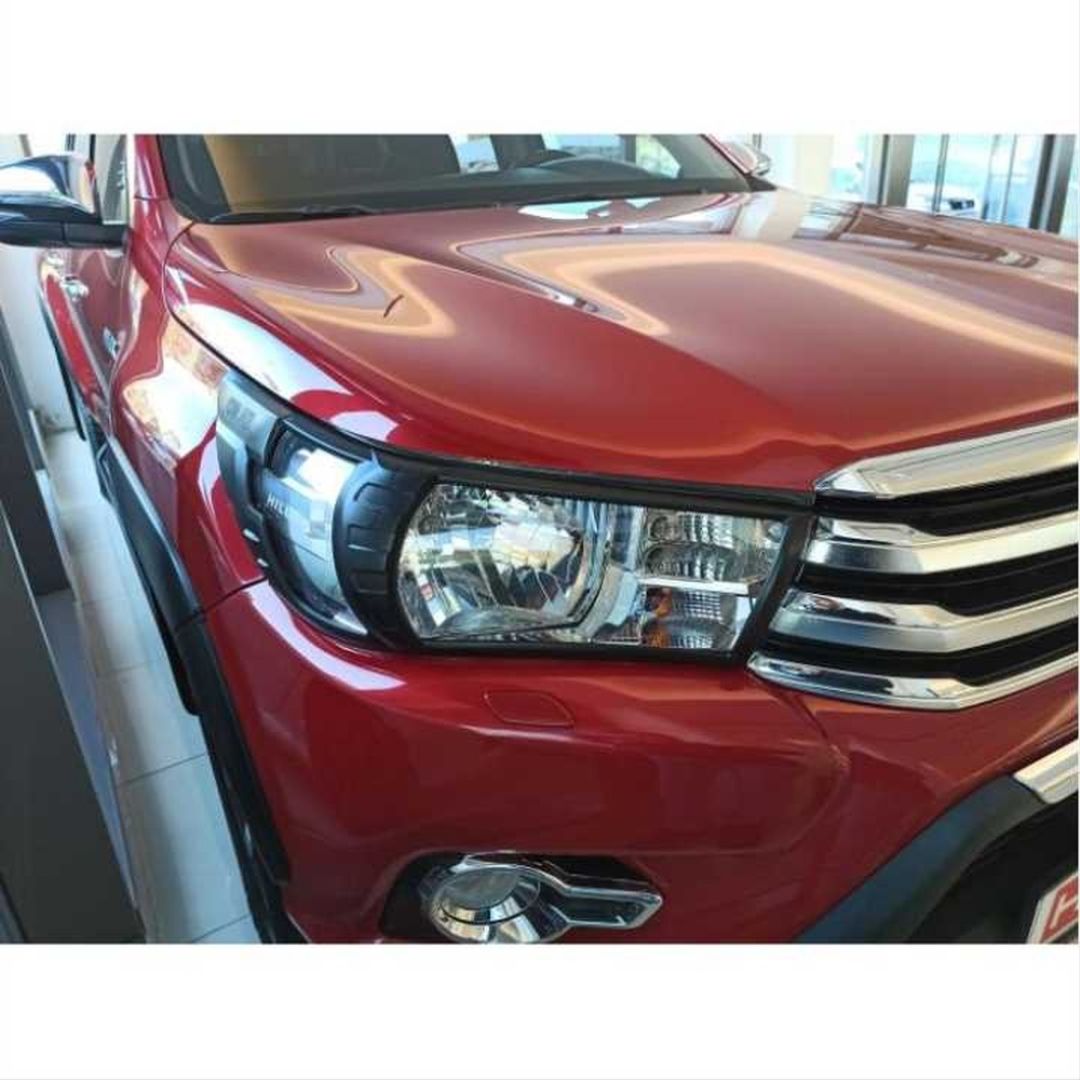 Toyota Hilux Uyumlu Revo 2016-2019 Far Çerçevesi Kaplama Siyah