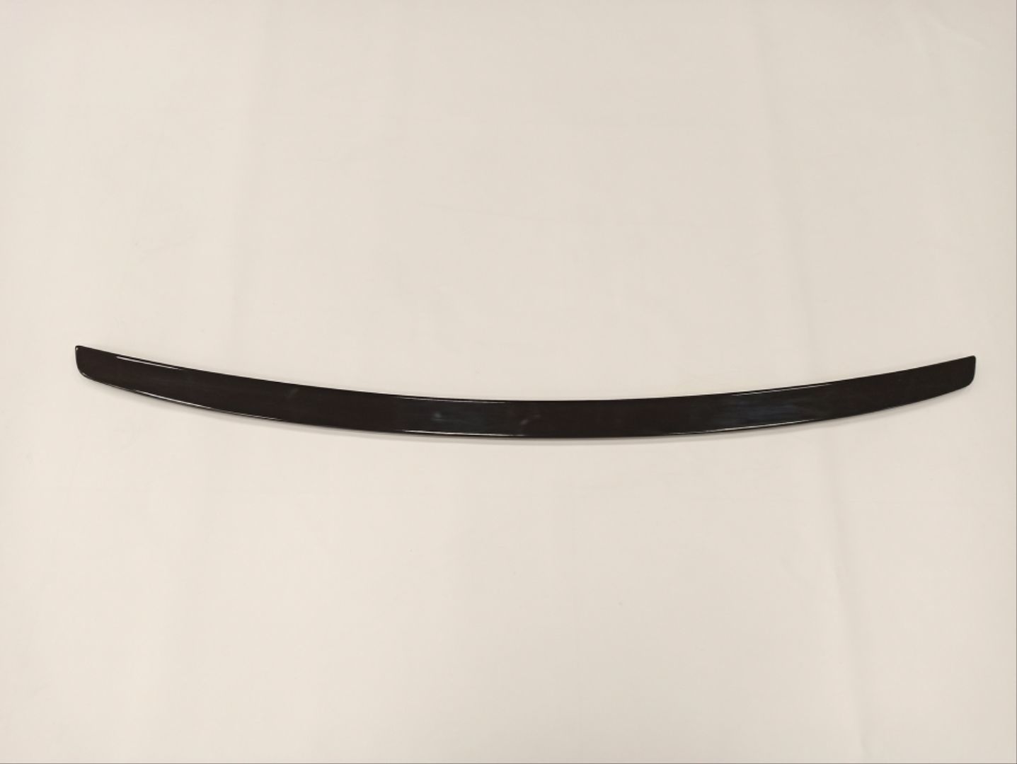 Volkswagen Passat Uyumlu B8 2015 Hybrid Spoiler