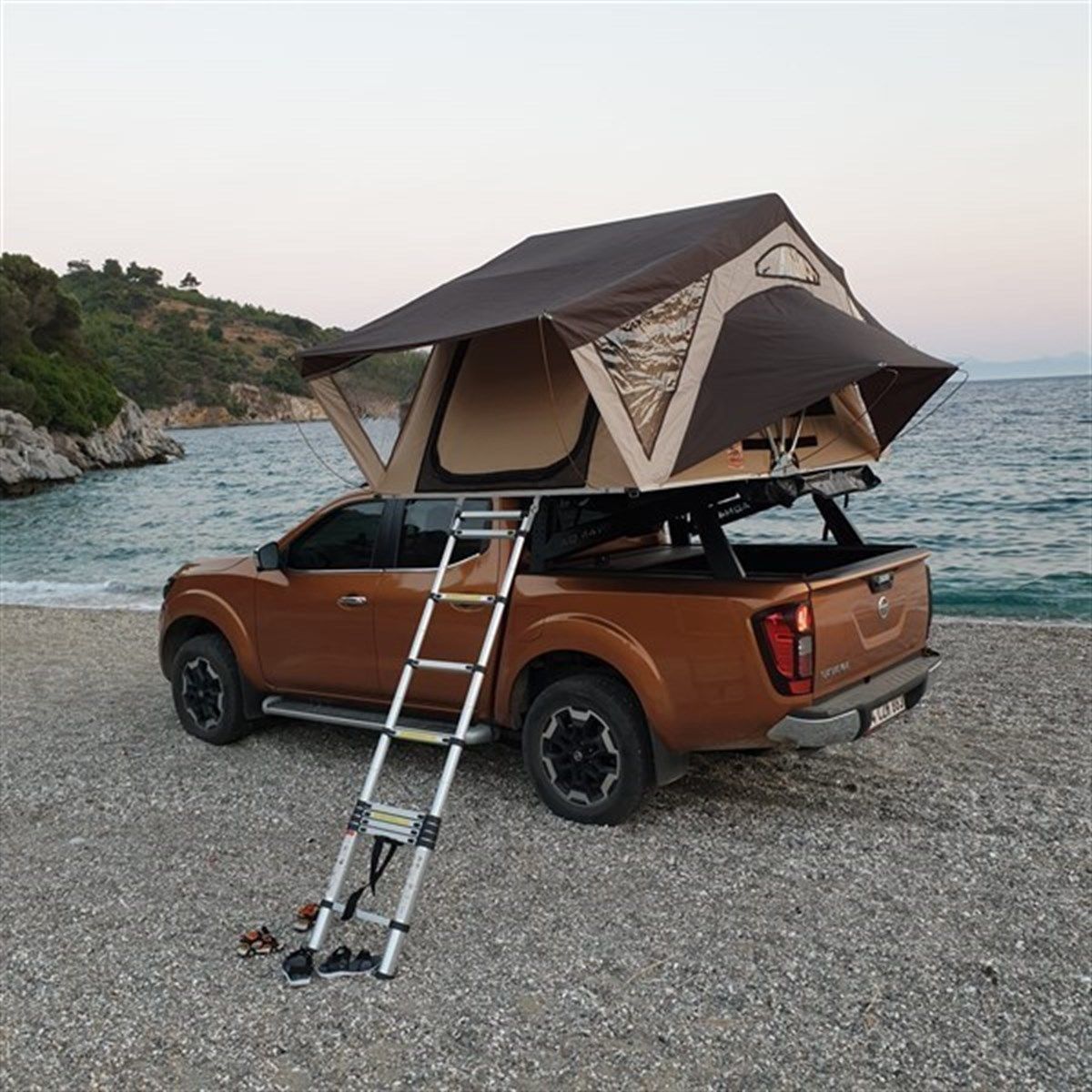 Nissan Navara Uyumlu Yeni Nesil Çadır Taşıyıcı Rollbar (Aqm-S70) Parça