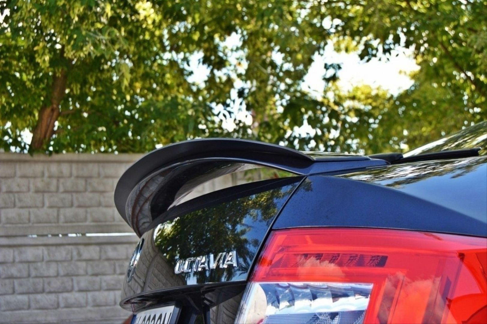 Octavia 2013-2020 Uyumlu İçin Rs Spoiler - Piano Black