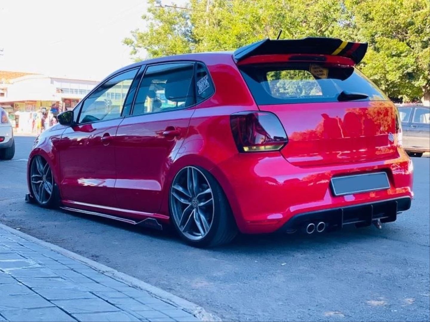 Polo 2010-2017 Uyumlu İçin Batman Spoiler - Piano Black