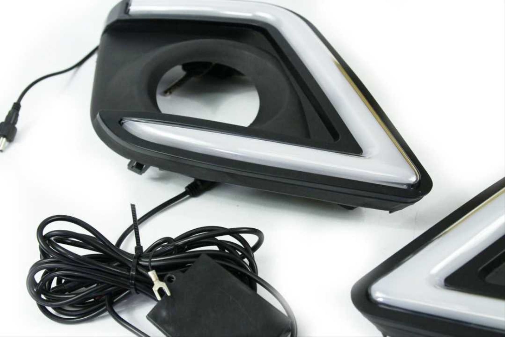 Toyota Hilux Uyumlu Revo Sis Ledi 2015+