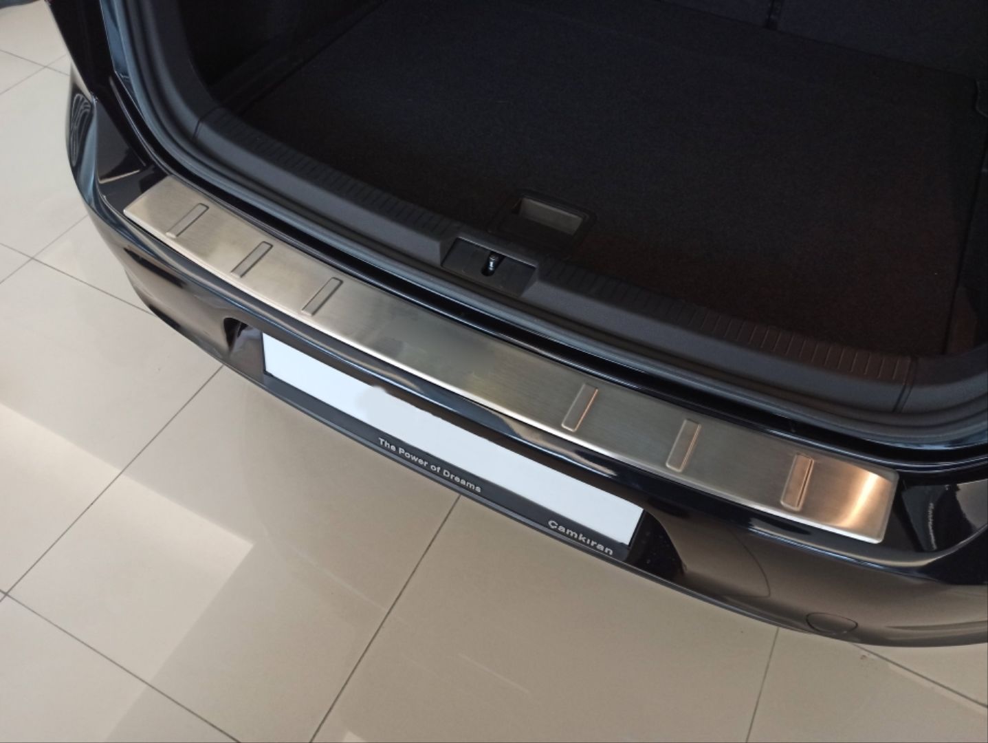 Volkswagen Golf Uyumlu 7 - 45419 2013-2020 Arka Tampon Üst Koruma A Dizayn