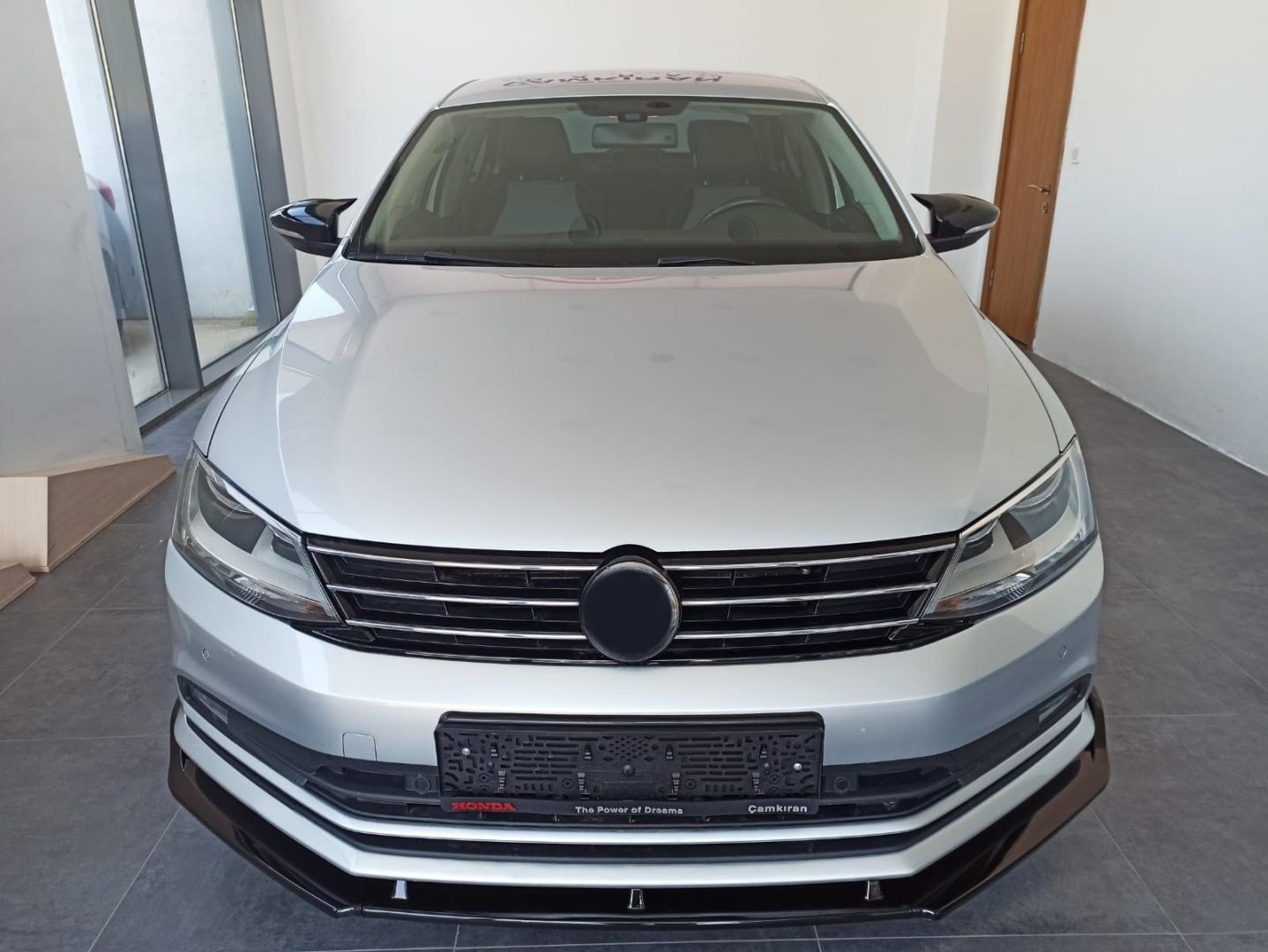 Volkswagen Jetta Uyumlu 2015-2018 Ön Lip