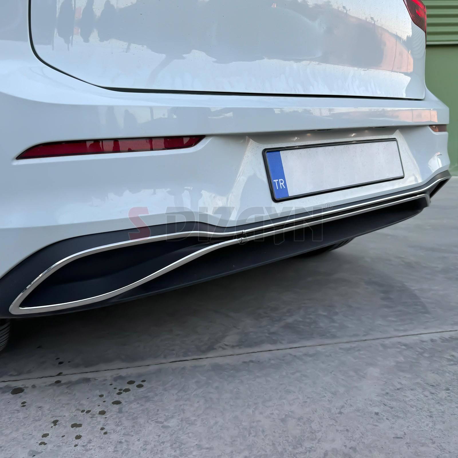 S-Dizayn VW Golf 8 Egzoz Görünümü Difüzör 4 Prç. 2020 Üzeri