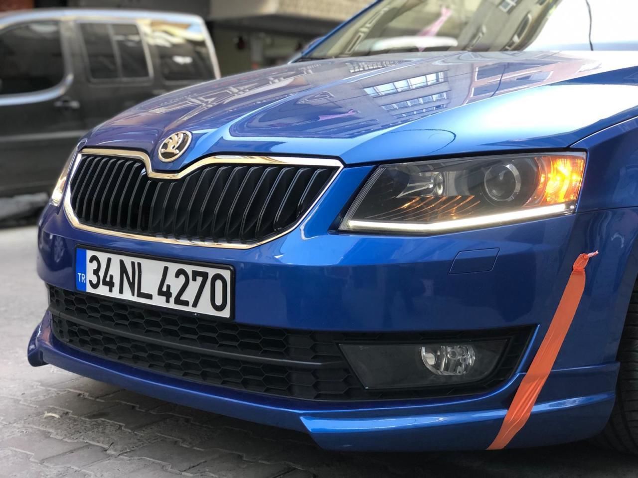 Skoda Octavia Uyumlu Ön Ek