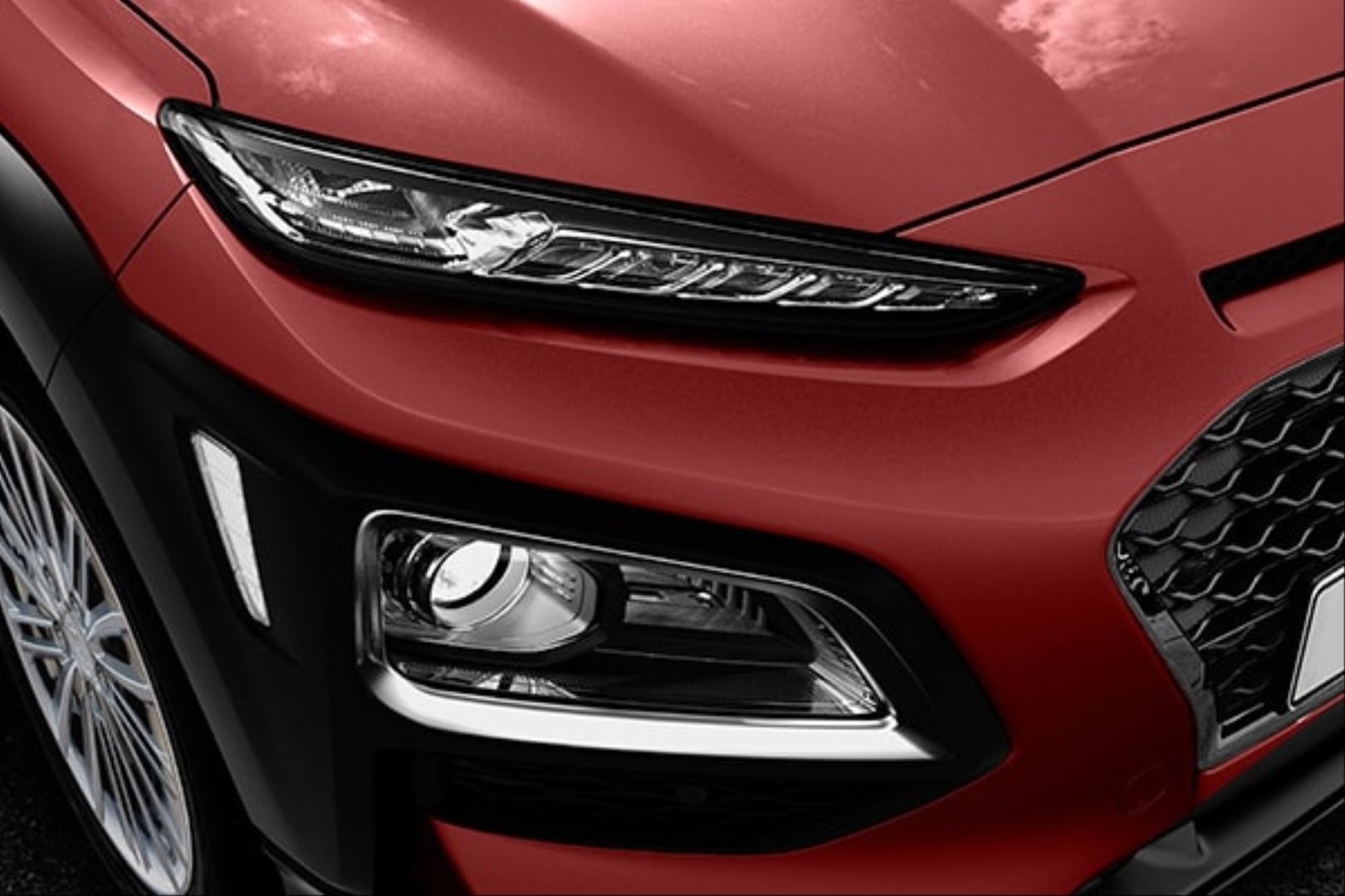 Hyundai Kona Uyumlu Ön Gündüz Ledi Çerçeve - Piano Black