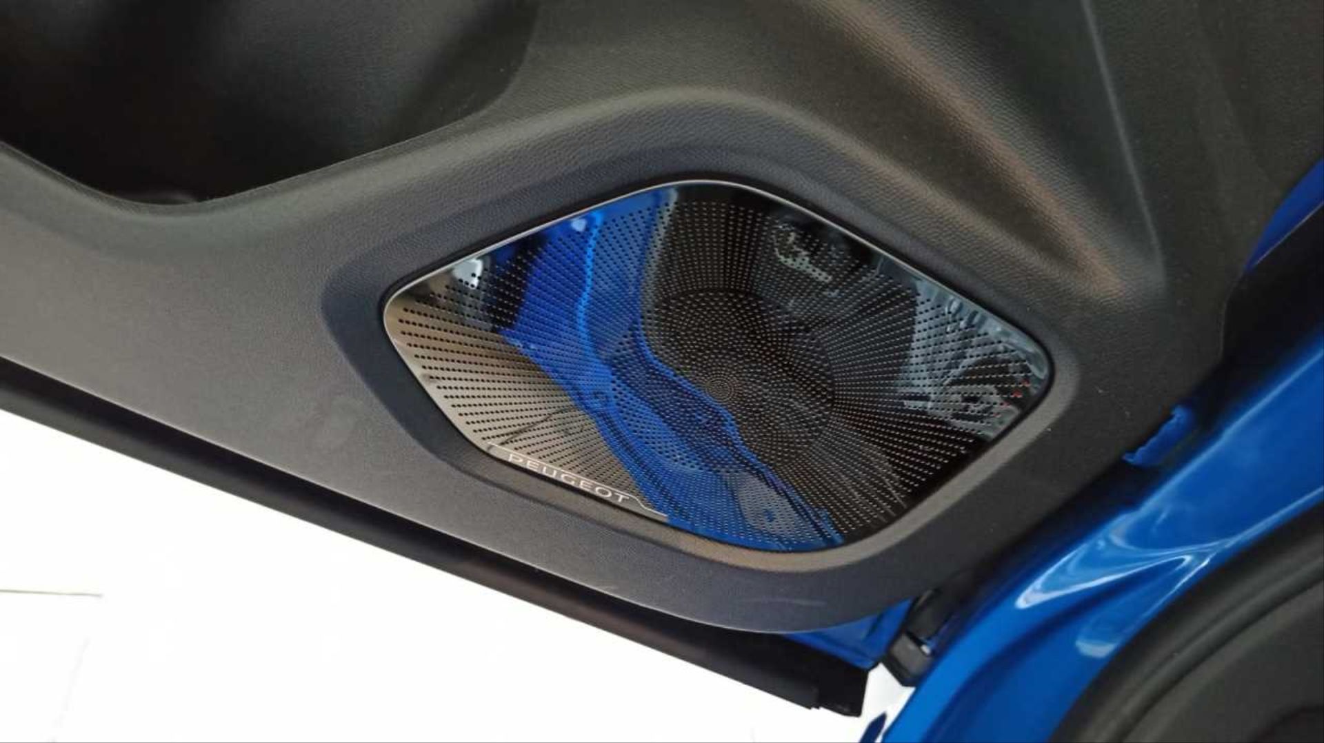 2008 Hoparlör Uyumlu Kaplama - Titanyum Siyah