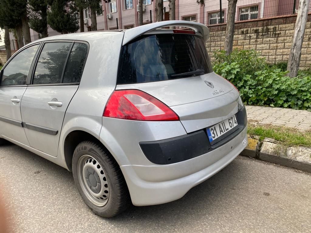 Renault Megane Uyumlu 2 Hatchback Spoiler
