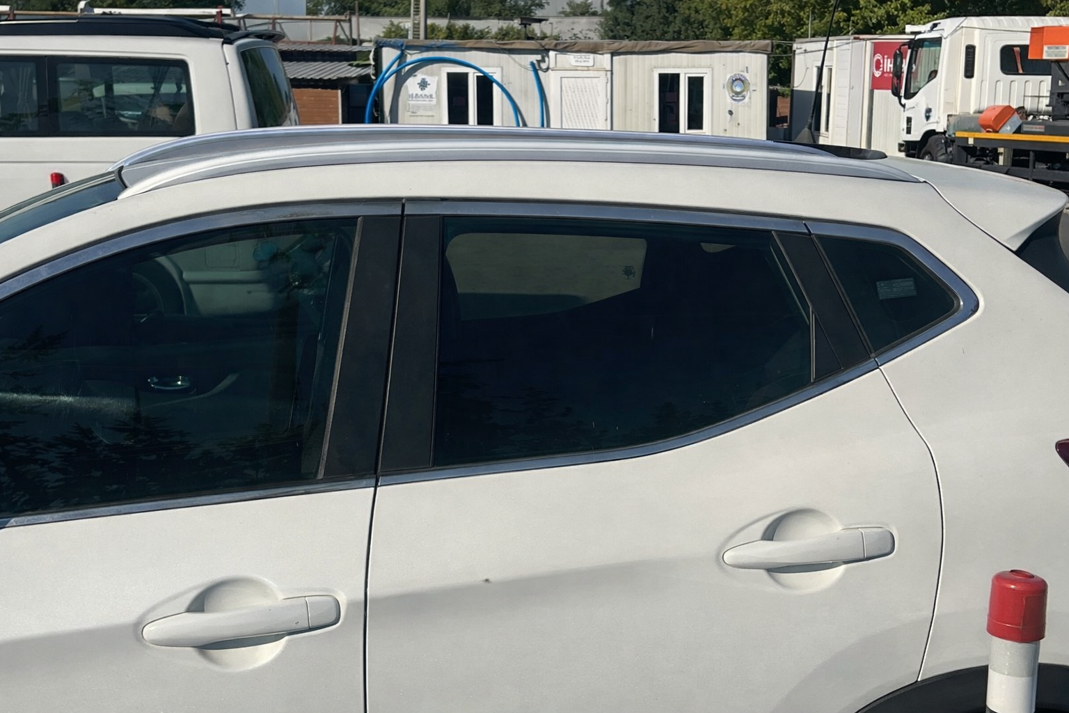 Nissan Qashqai 2017-2021 Tavan Çıtası Gümüş Gri